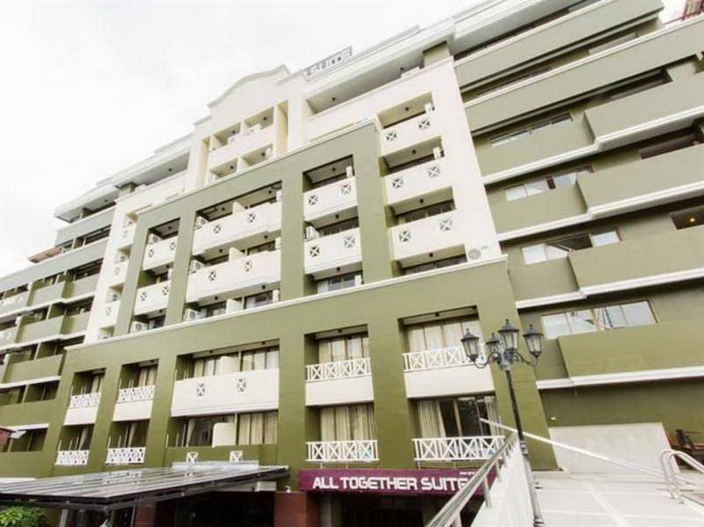 All Together Suite Hotel Bangkok Exterior foto