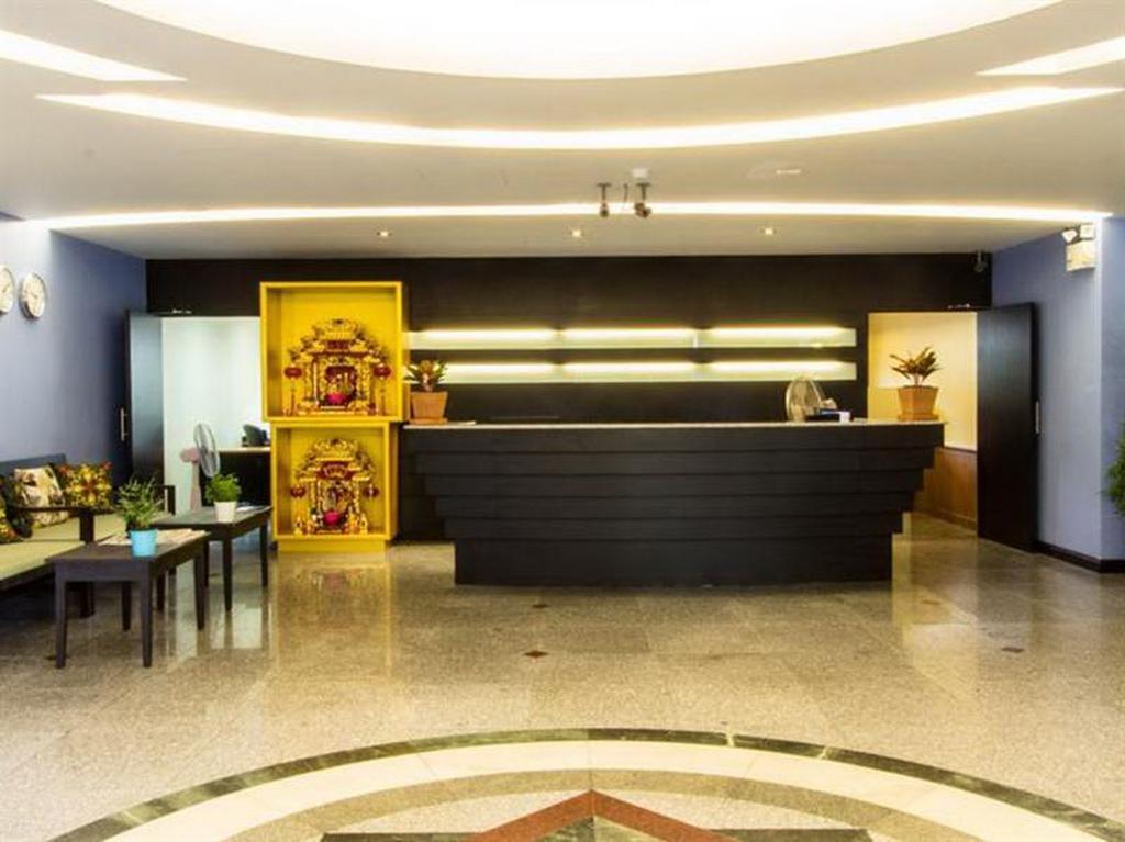 All Together Suite Hotel Bangkok Exterior foto